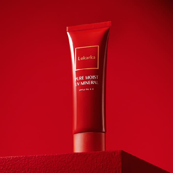 Lekarka（レカルカ）  PURE MOIST UV MINERAL ピュア モイスト UV ミネラル 50g